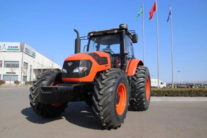High Quality Low Price Chinese 160HP 4WD Tractor for Farm Agriculture Machine Farmlead Tractor with Cabin
