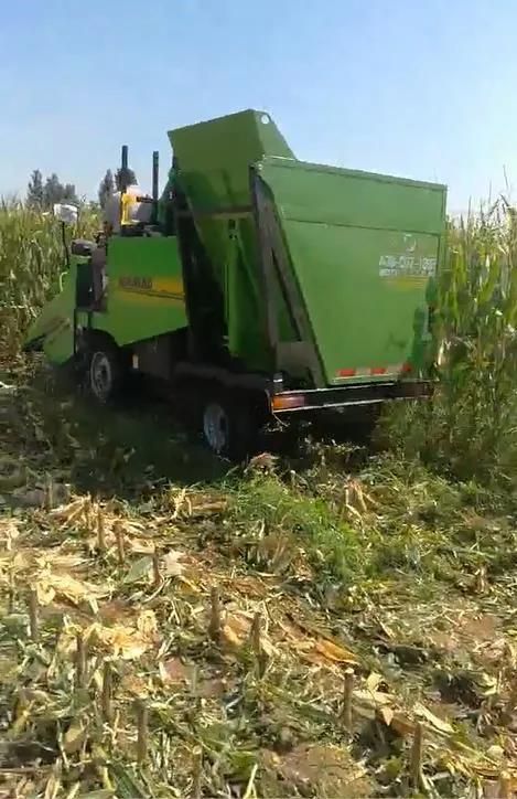 2 Rows Farm Corn/Maize Self-Propelled Combine Harvesting Machine