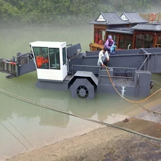 China Water Surface Floating Rubbish Cleaning Boat for Protect Environment