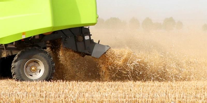 Simple Operation Comfortable Driving Te100 Wheeled Wheat Harvester Price