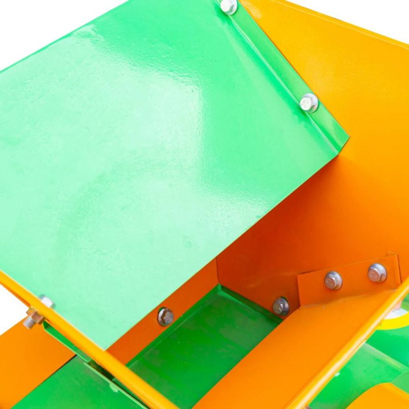 Best Selling High Bucket Agricultural Machinery Animal Feed Chaff Cutter