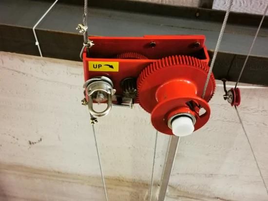 Ceiling Winch, Red, Winches / Poultry Equipment (HM3800)