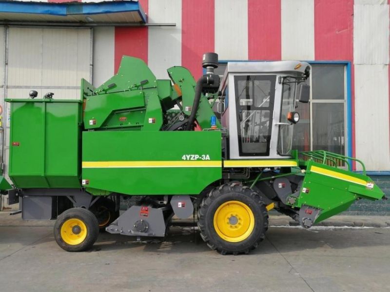 Self-Propelled Corn Combine Harvesting Machine