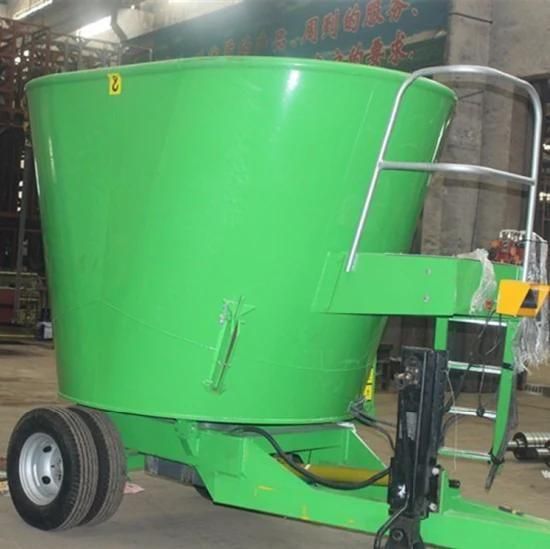 Large-Scale Feed Mixing Truck Full Mixing Ration Mixer for Sale